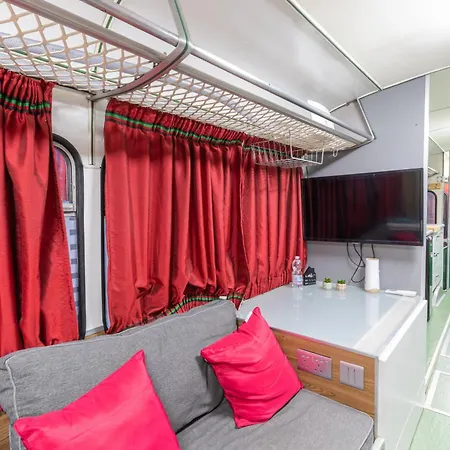 A One Of A Kind Bus With Gorgeous Views