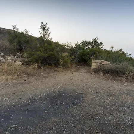 A One Of A Kind Bus With Gorgeous Views Надур