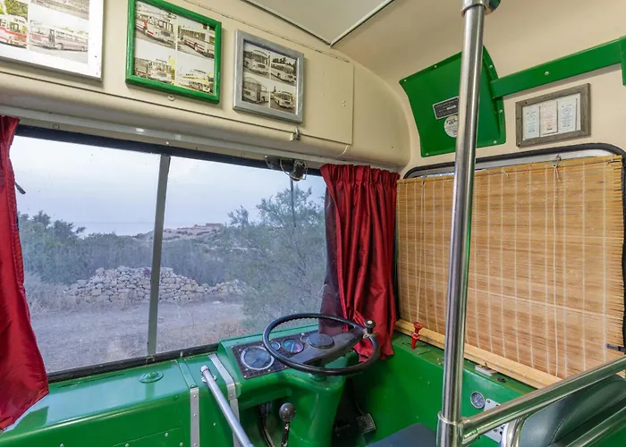营地 A One Of A Kind Bus With Gorgeous Views