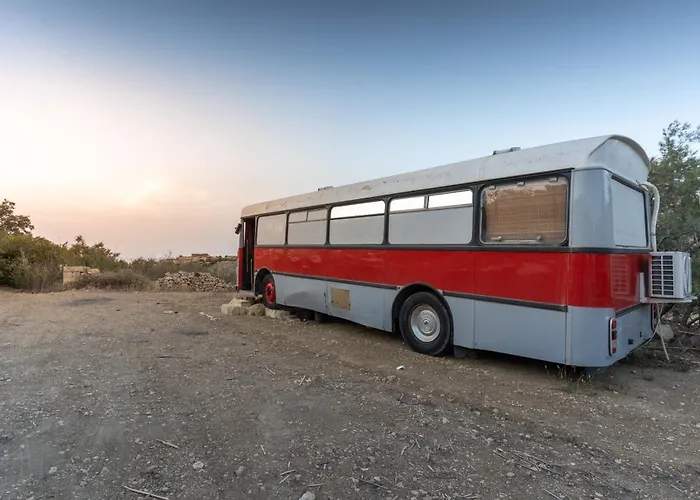 A One Of A Kind Bus With Gorgeous Views * 纳杜尔
